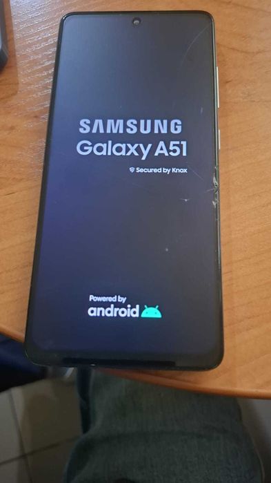 Продам Samsung  A -51