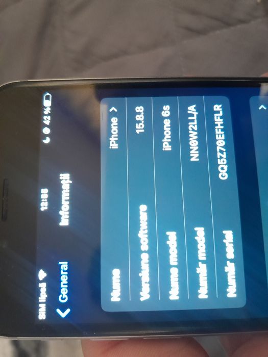 Vând iPhone 6s Alb