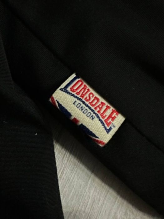 Lonsdale хариккк