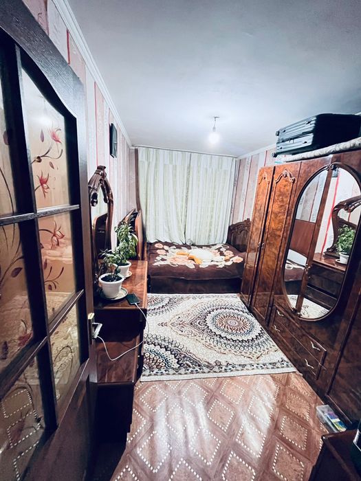 Продам квартиру в районе Универсама