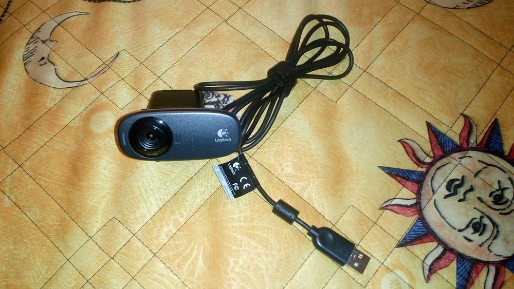 Камери с микрофон Logitech - USB