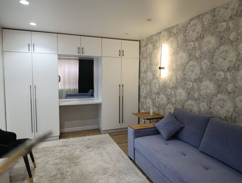 Ш. Руставели 1/3/4 Нлвый ремонт балкон 1.20/3