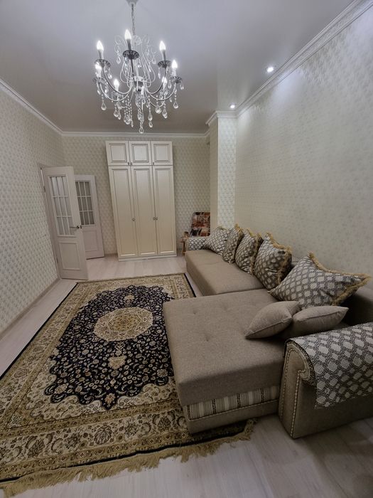 Сдам 2 комн  жк Эдель