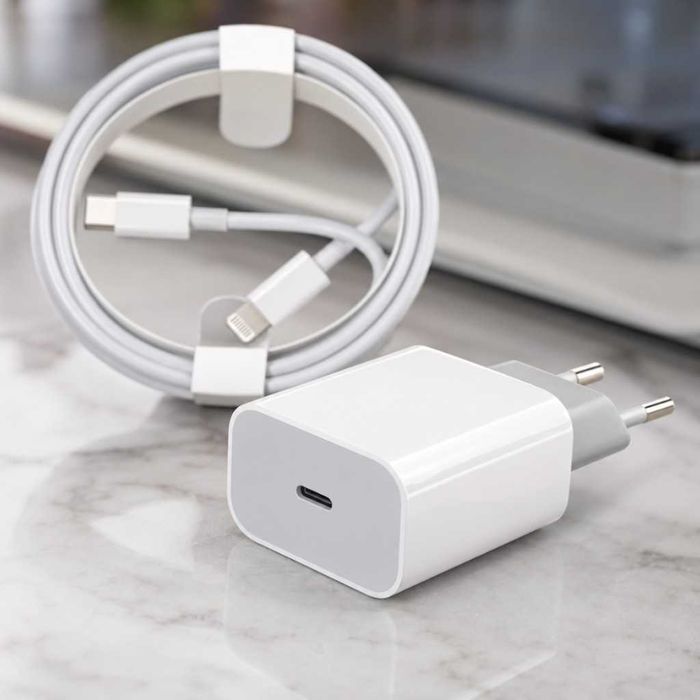 Apple 20W USB-C Fast Charger комплект с Lightning кабел – Бързо зареждане за iPhone