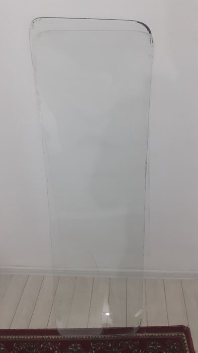 Лобовое стекло на Волгу