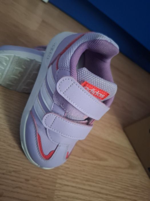 Adidasi fetita adidas