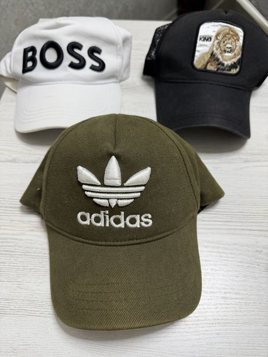 Бейсболка АDIDAS  ,.Куплено в США.