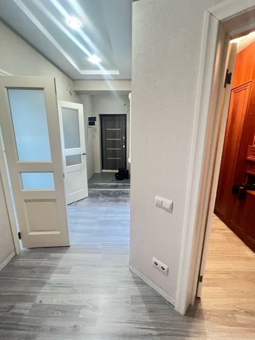 Двери Волховец.