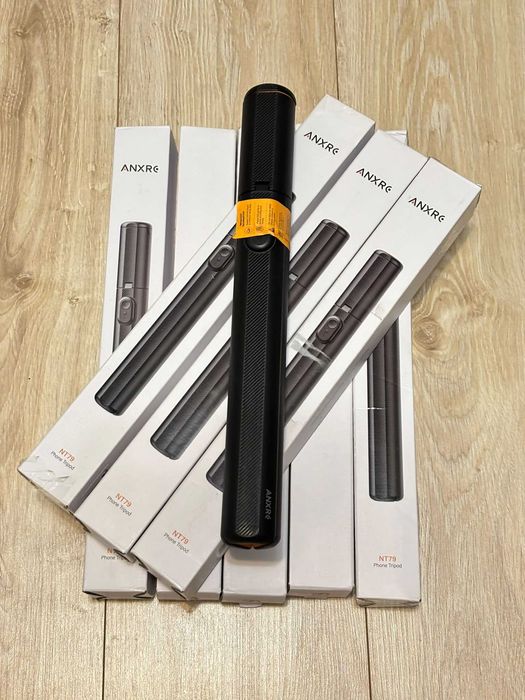 Trepied extensibil pentru telefon / selfie stick 180cm, cu telecomanda