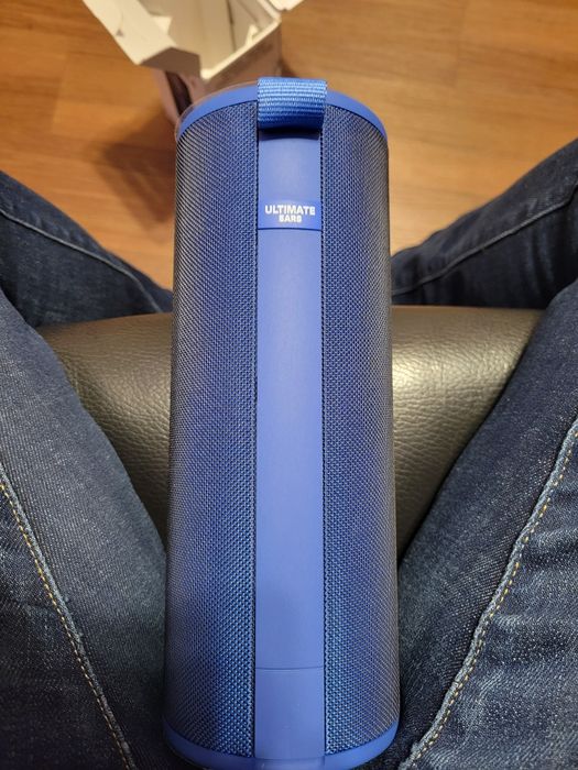 Ultimate Ears Megaboom 4 - bluetooth колонка, уникална! Водоустойчива