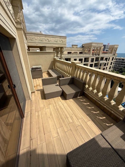 Продава се Тристаен апартамент в к.к. Златни пясъци - 75 кв.м за 2667 €/кв.м - Снимка #4