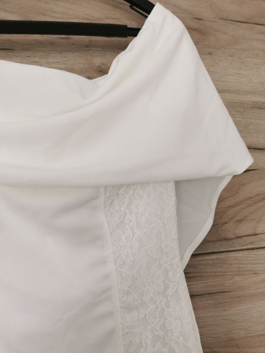 Rochie elegantă albă