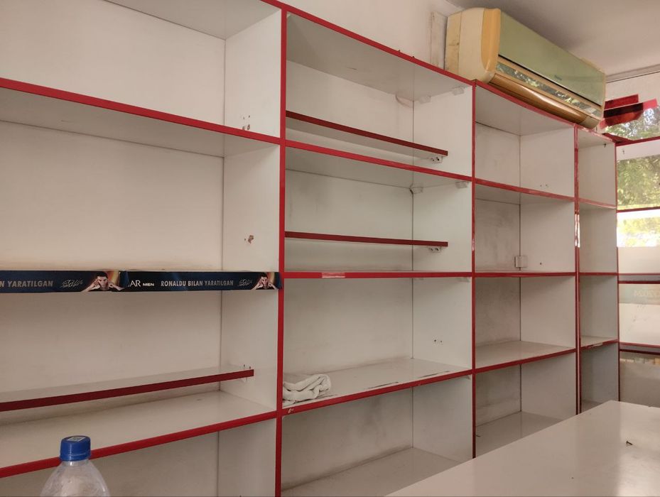 Витрина холодильник сотилади!!!