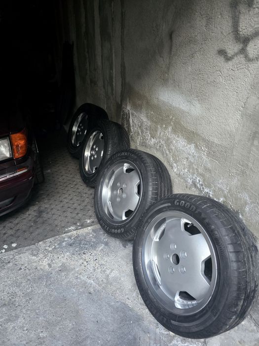 Roti r16 Mercedes