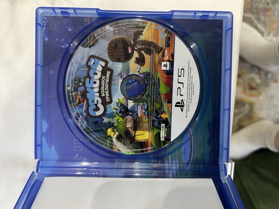 диски пс5  секбой и дедспейс