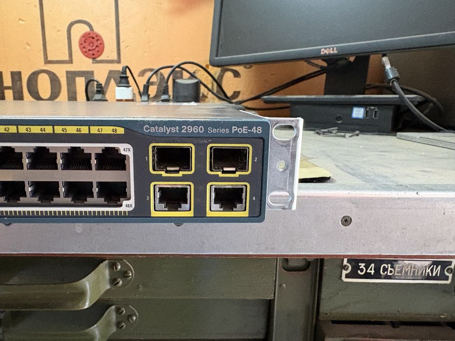 Комуттатор cisco 2960 POE 48 портов