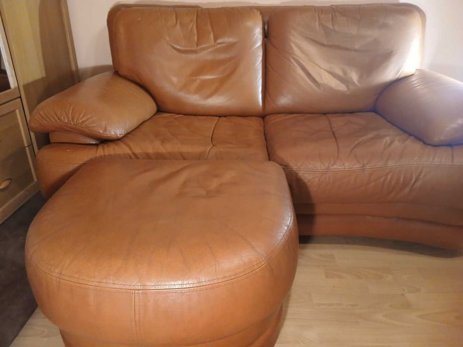 Кожена холна гарнитура: Дивани Тройка/ 3-ка, Двойка/ 2-ка, 2 табуретки
