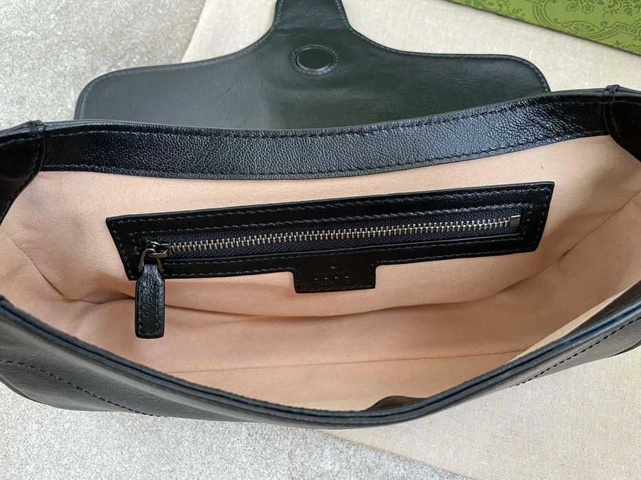 Gucci Чанта Aphrodite Гучи Черна Мека Кожа Матово GG Лого Оригинална