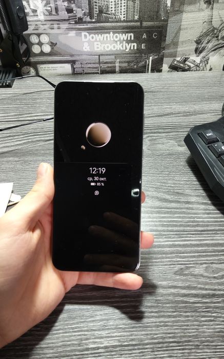 Телефон HUAWEI P50