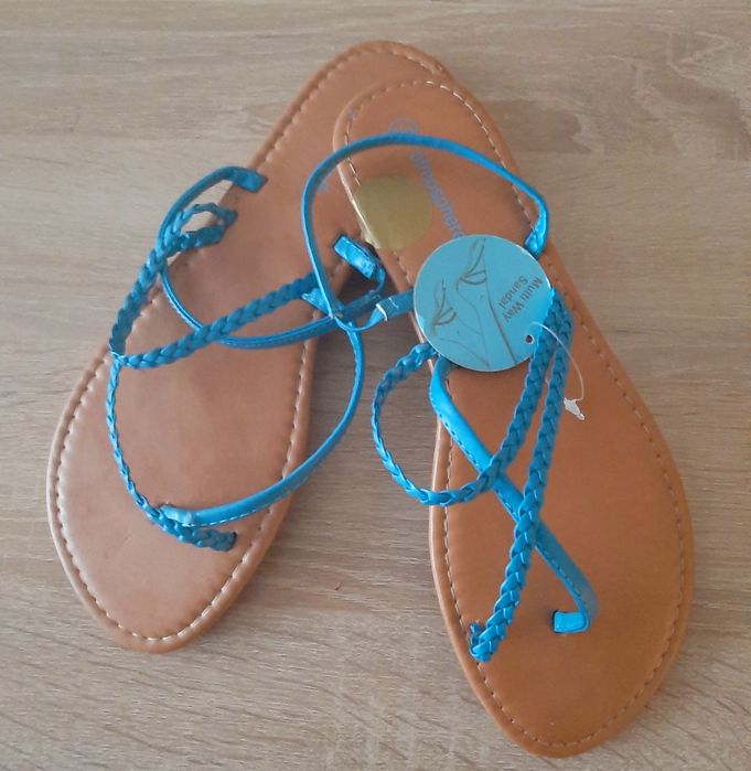 Ефектни сандали SUPERGA,със златист брокат и Силиклнови сандалиCROQS