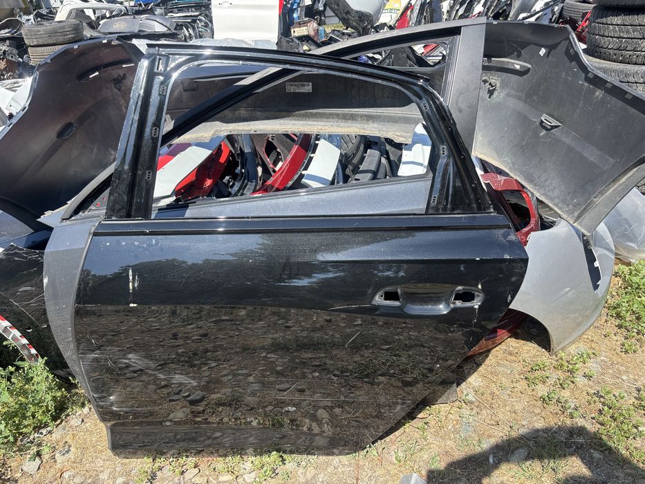 Врата Audi A6 C8