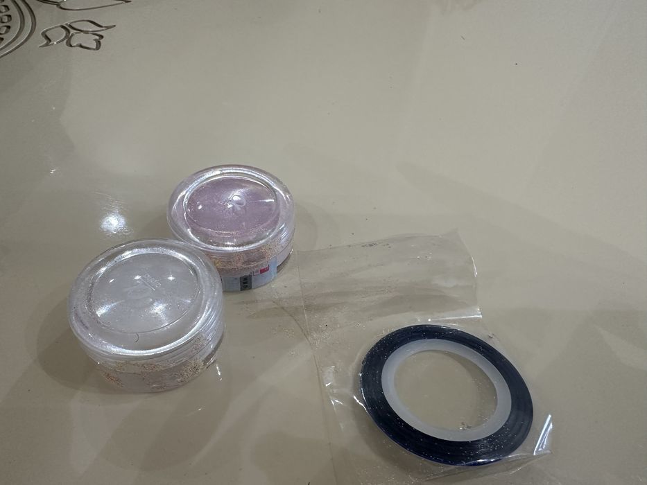 Лаки для маникюра