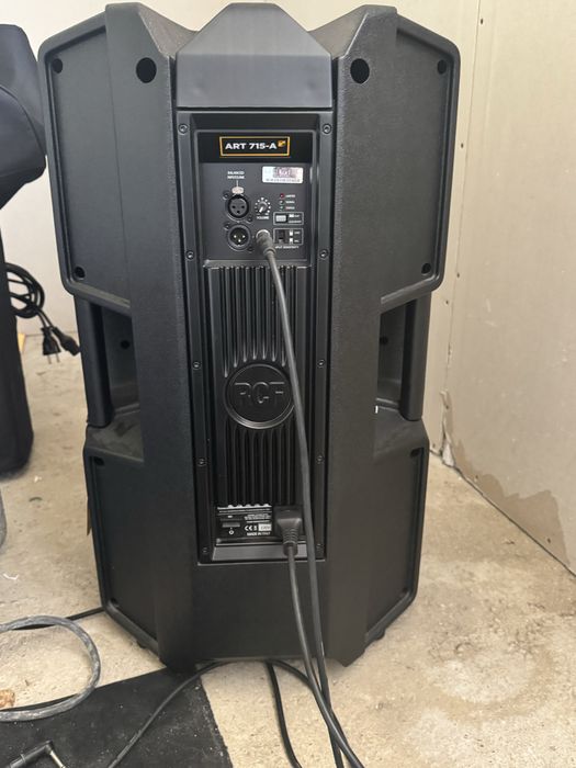 Boxa activa Rcf A715