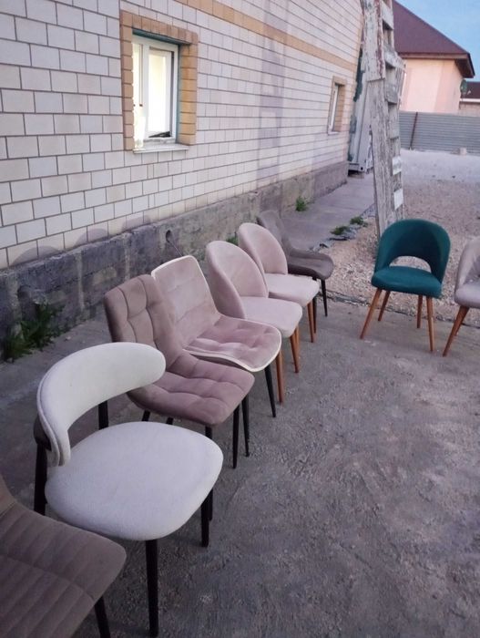 Продам мягкие стулья