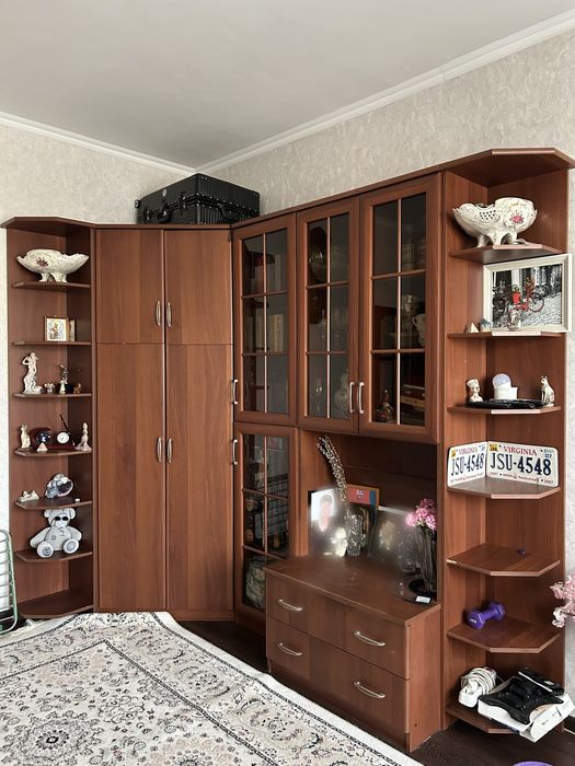 Стенка в гостиную