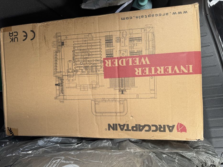 Aparat de sudura cu sarama/electrzii/gaz