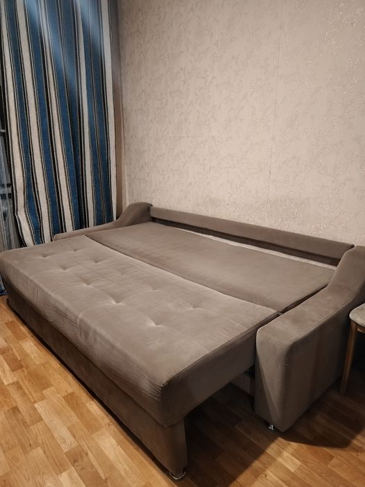 Продам диван в хорошем состоянии
