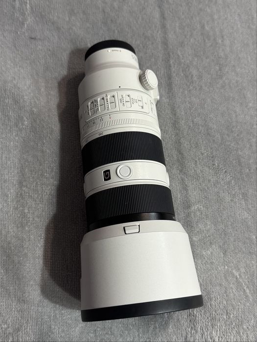 Обьектив Sony FE 70-200mm f/2.8 GM OSS II Идеальное состояние