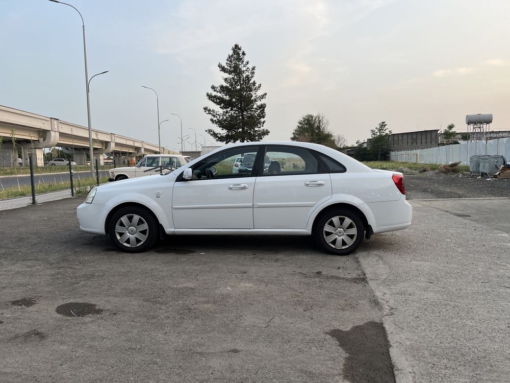 Daewoo Lacetti 2009