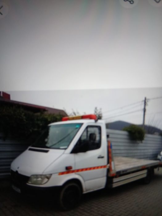 Autoplatforma  mercedes