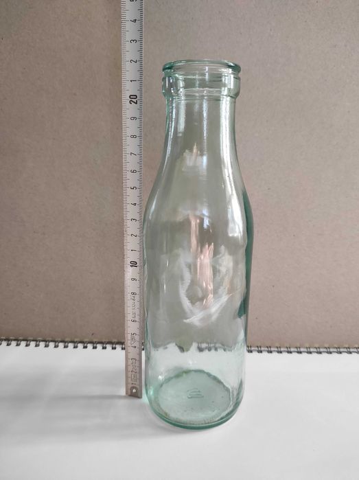 Ретро Стъклени Бутилки - Различни Видове