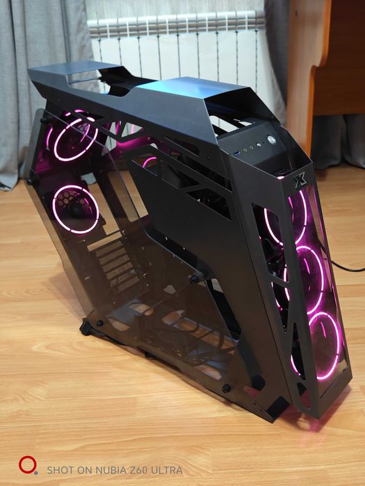 Корпус компьютерный Xigmatek Zeus