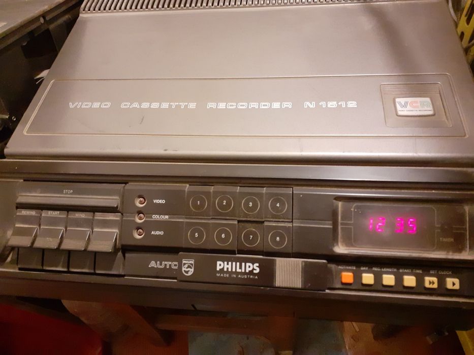 Piese de tv NE    Philips video I pentru cei interesati ,