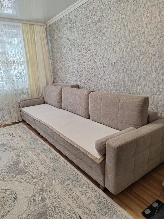 Продам диван 3 метра