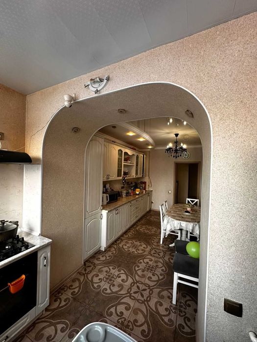 Продам 3-х комн. квартиру