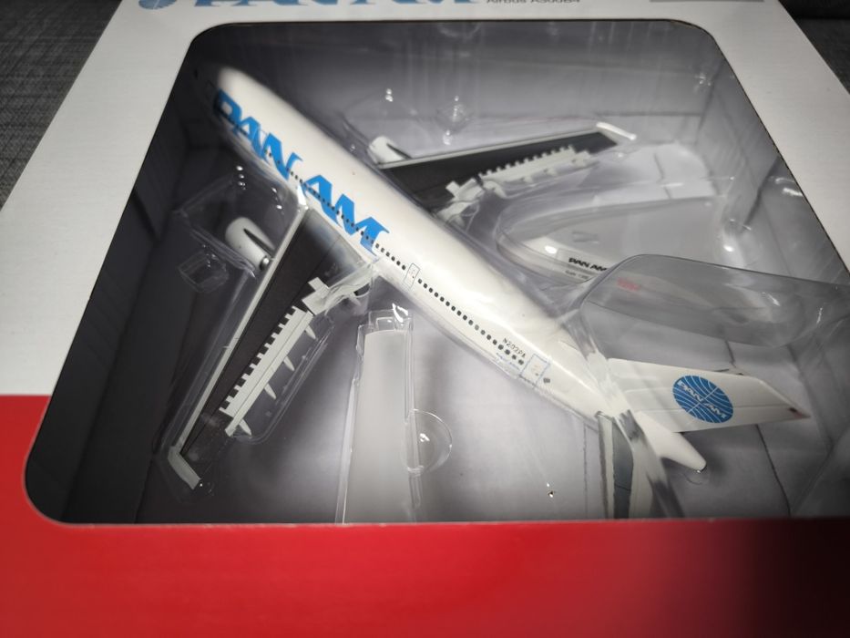 Herpa Wings модел Самолет Airbus A300B4