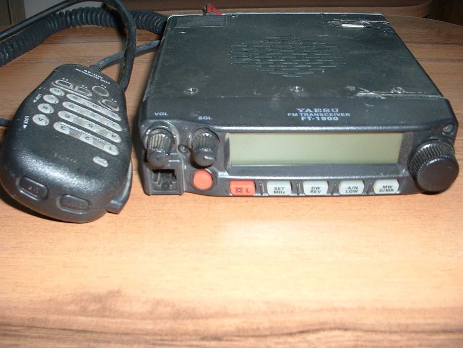 Радиостанция Yaesu FT-1900R