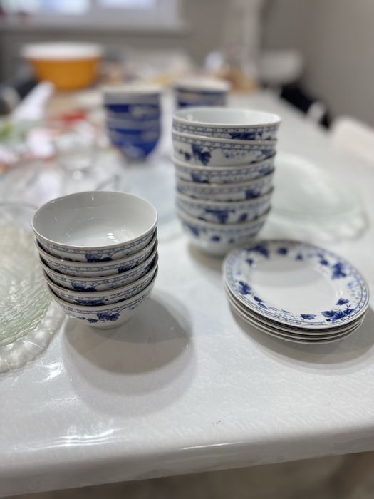 Продам посуду в отличном состоянии