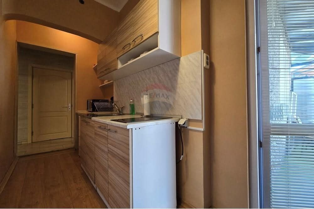 Продава се Многостаен апартамент в Варна, Център - 135 кв.м за 2667 €/кв.м - Снимка #18