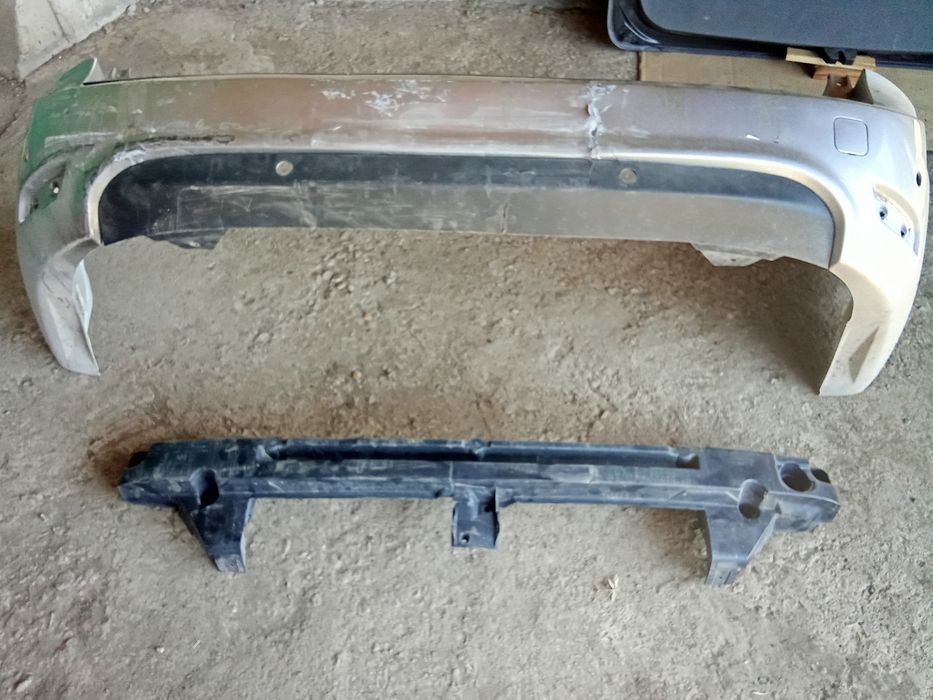 Задна броня Ford focus комби 2009 година