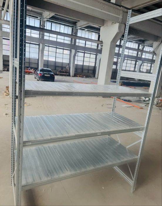 Rafturi metalice pentru depozitare si arhiva