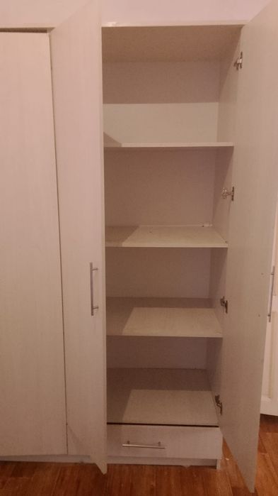 Шифонер,качелия,амандык,для кормления стол
