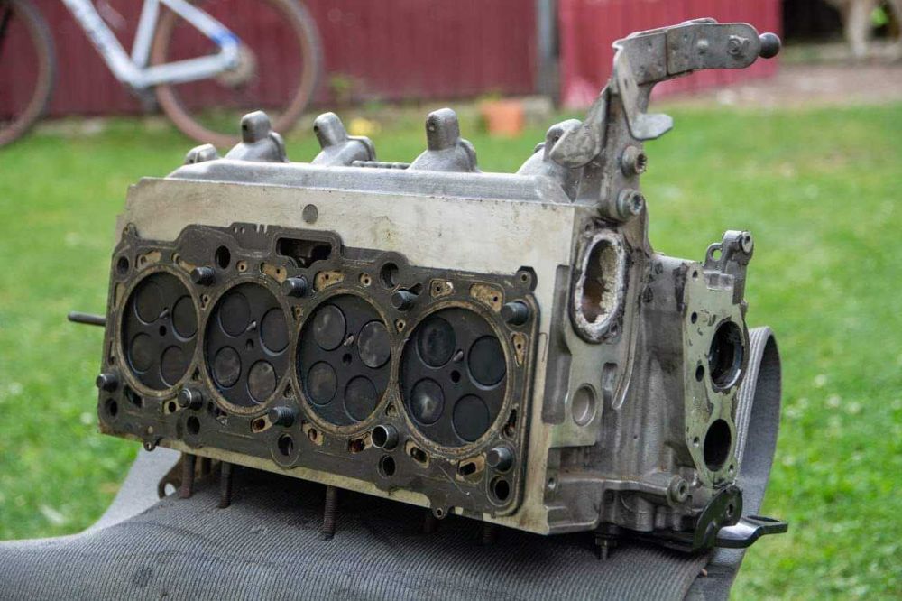 Vând chiuloasă Volkswagen Tiguan 
Cod motor ACCB