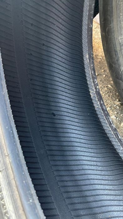 Продам шины 225/65R17