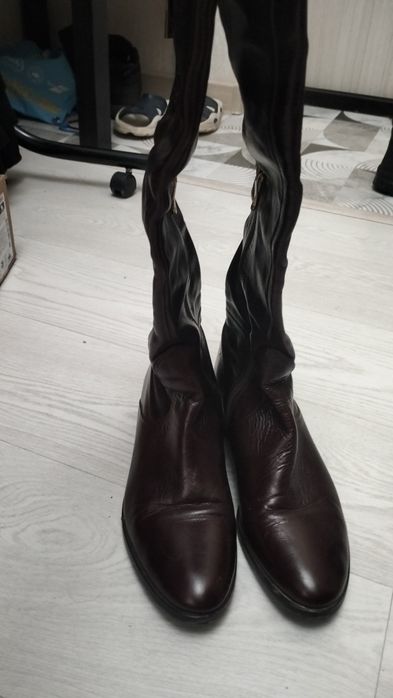 Продам сапоги женские