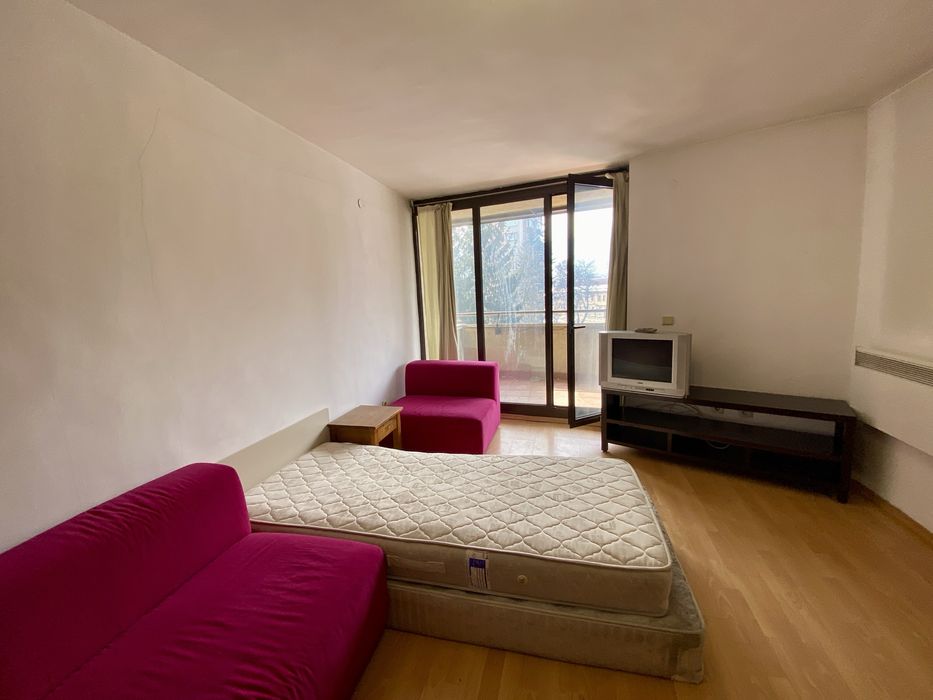 Продава се Многостаен апартамент в Разлог - 169 кв.м за 1000 €/кв.м - Снимка #3